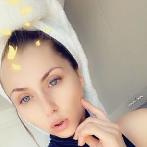 Meet your Posher, Melisa